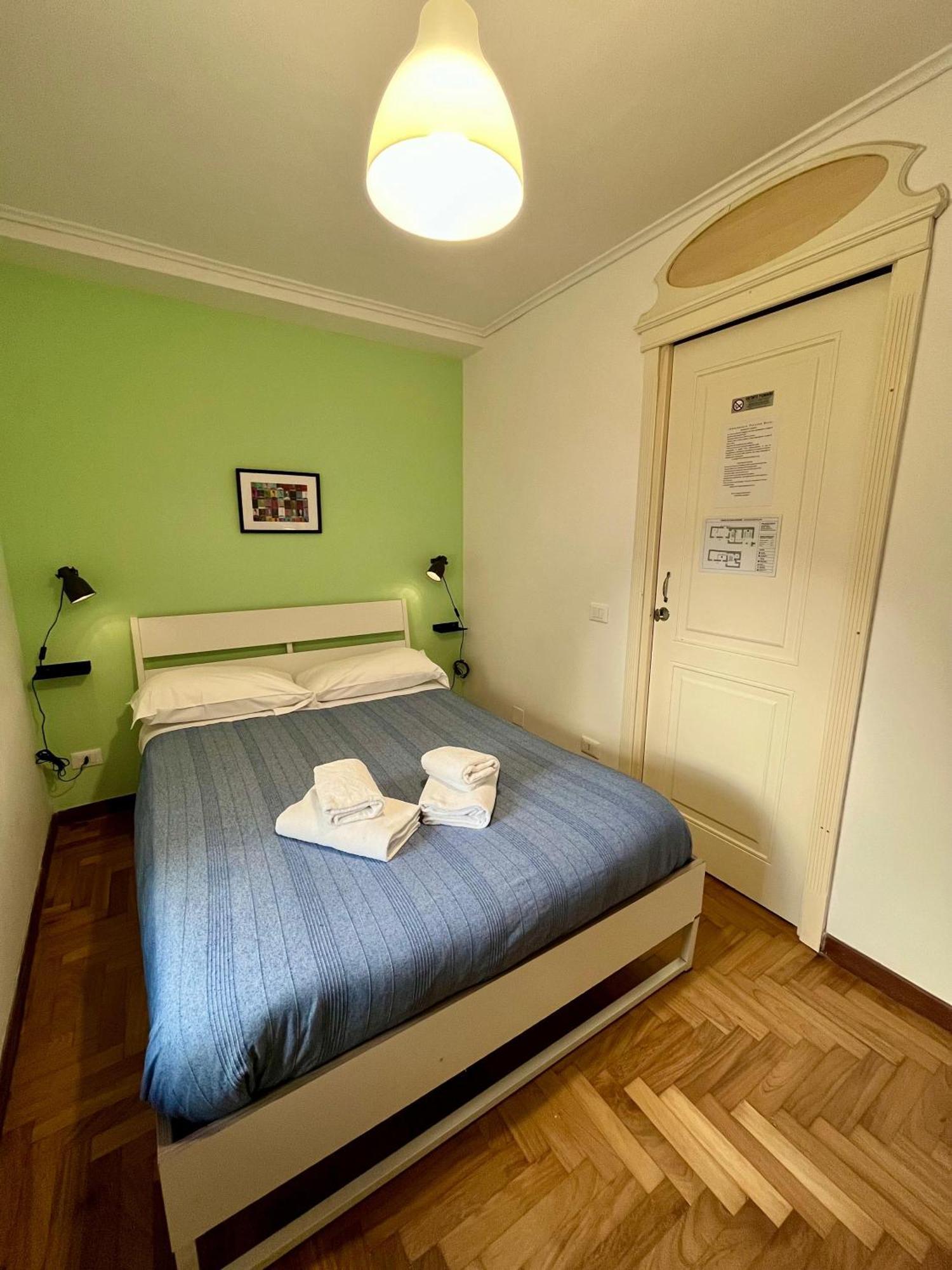 Rota House - Apartment In Santa Chiara, The Heart Of Naples Guest house 3*