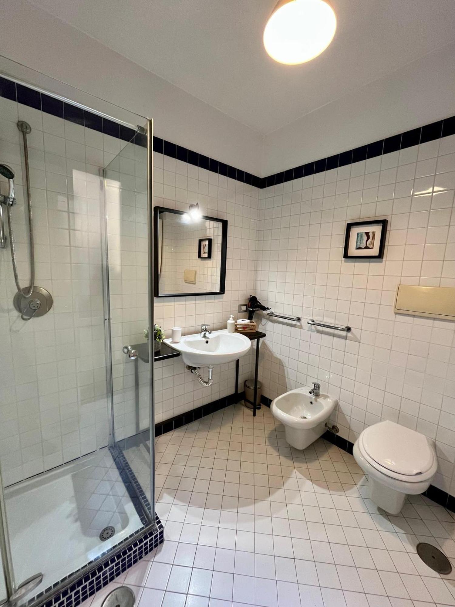 Guest house Rota House - Apartment In Santa Chiara, The Heart Of Naples 3*