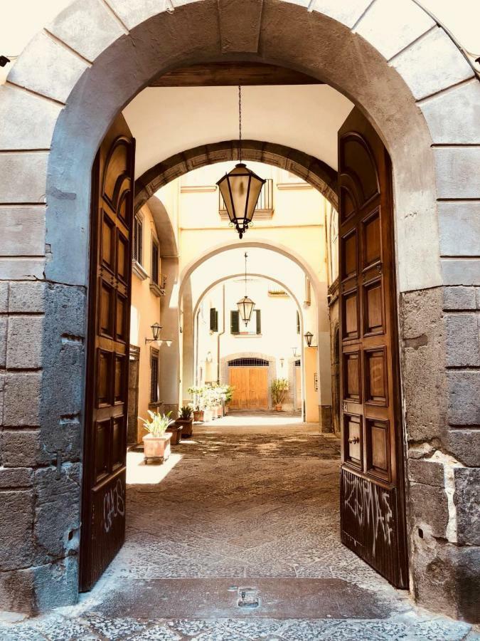 Guest house Rota House - Apartment In Santa Chiara, The Heart Of Naples 3*